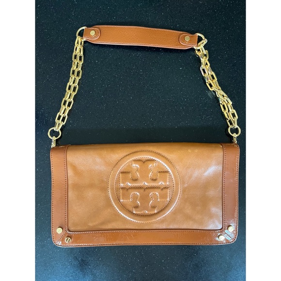 Tory Burch Handbags - Tory Burch bag, special edition, chain link fold-over style w/ shoulder strap